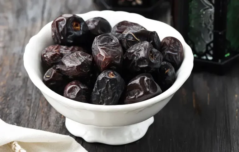 Kurma Majol